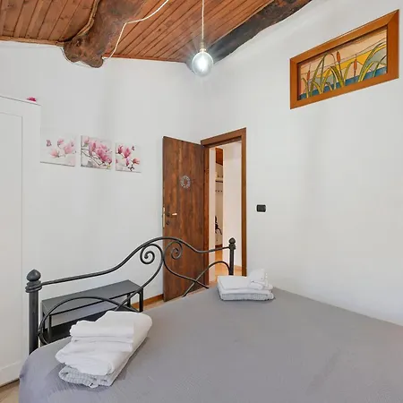 La Casa Di Pietra - * Maissana